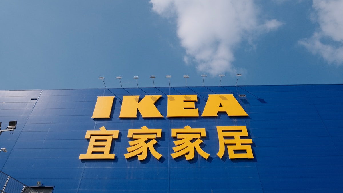 Tienda IKEA en China con señalización en chino